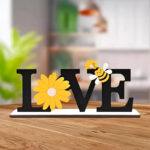 Wooden Love Heart with Bee and Sunflower Spring Summer Decoration Sign, Suitable for Personal Gift